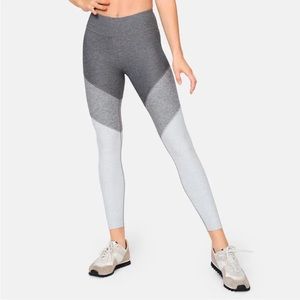 Outdoor Voices 7/8 spring leggings